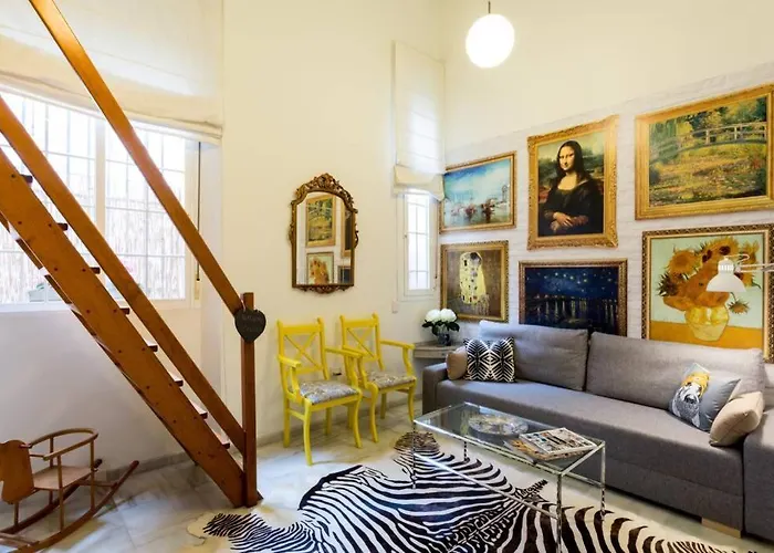 Pretty Duplex In Bohemian District-City Center