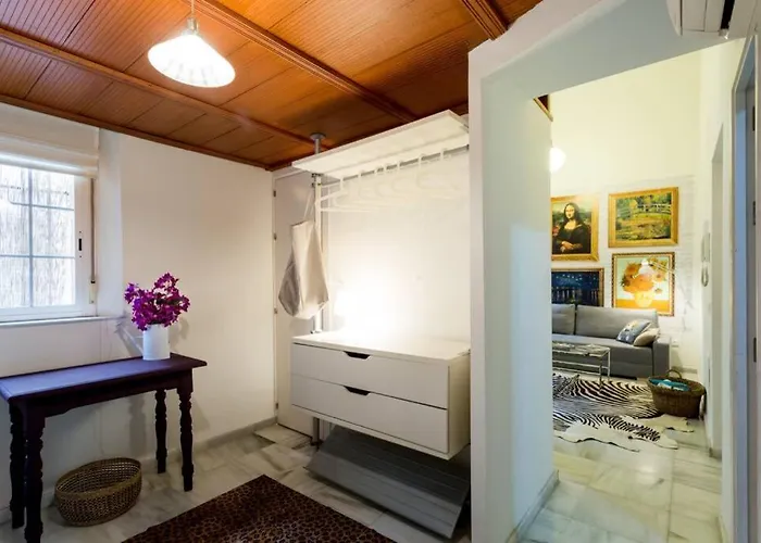 Pretty Duplex In Bohemian District-City Center